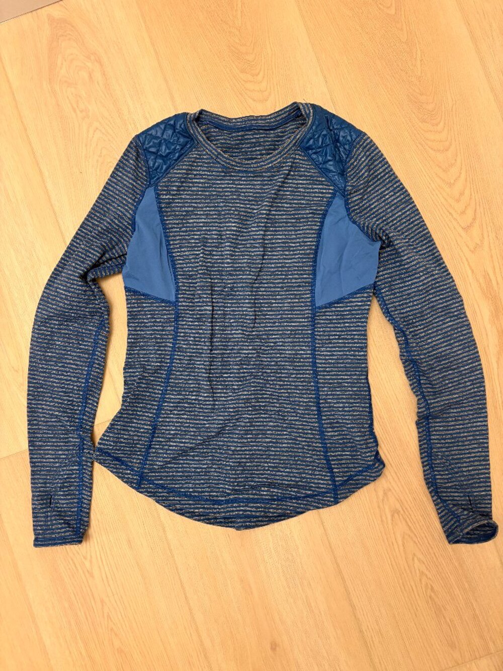 Lululemon Blue Gray Striped Quilted Full Zip Jacket Size 6